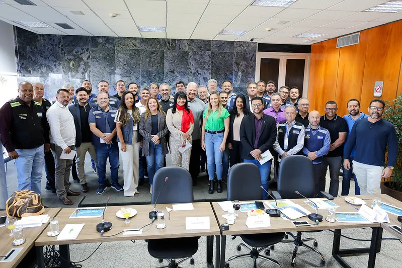 GDF define planejamento de trabalho com administrações regionais
