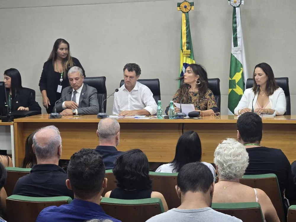 Deputado Iolando participa de audiência pública que debateu sobre a Situação do transporte escolar no DF 