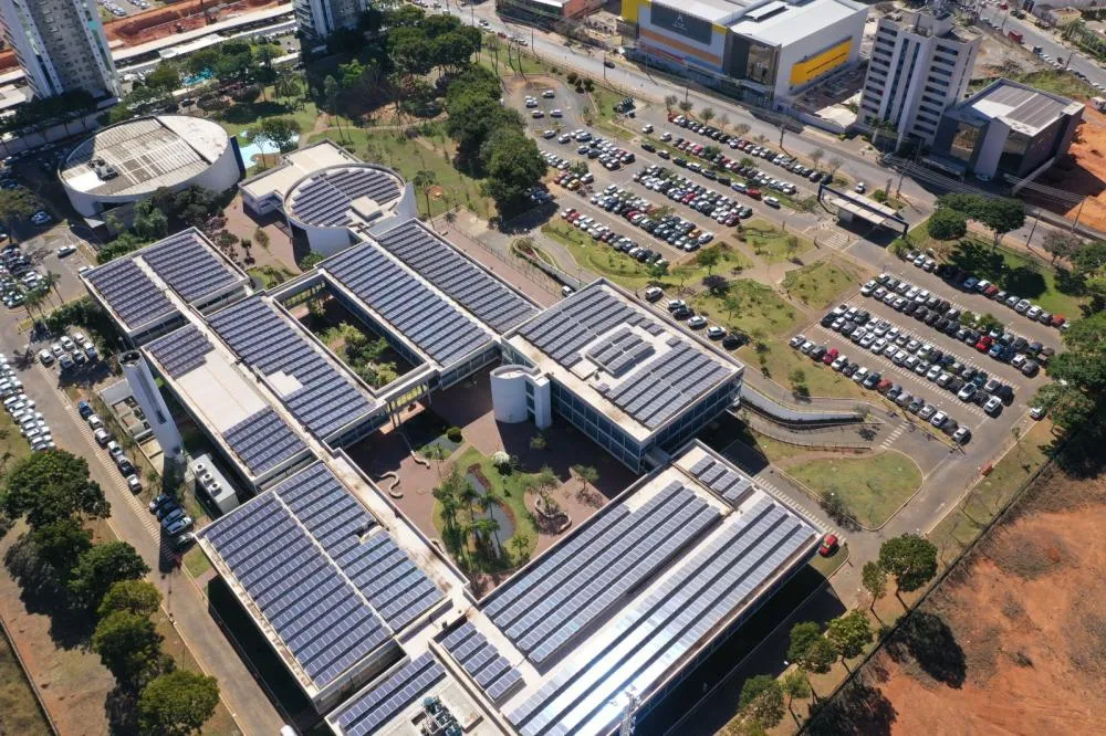 Pdad aponta que 99% das residências do DF têm acesso a água e 95% a serviços de esgoto