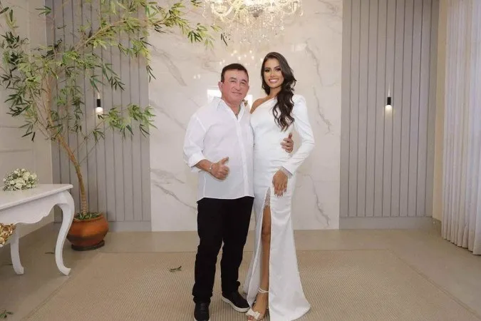 Amado Batista se casa com Miss 50 anos mais jovem