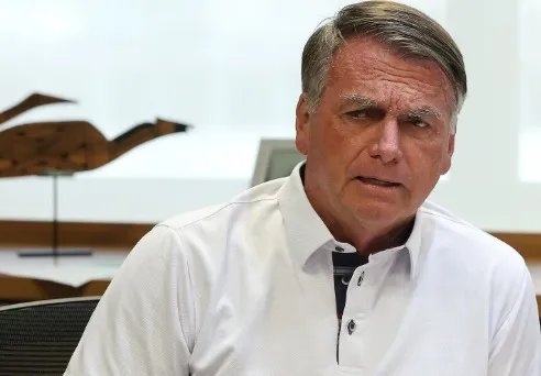 ‘Não tenho preocupação nenhuma’, diz Bolsonaro antes de julgamento no STF