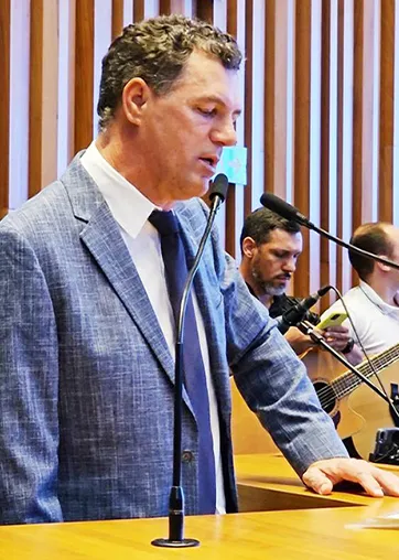Deputado Iolando: estamos construindo um DF livre de Misoginia – Conheça nosso Projeto de Lei