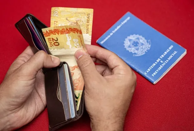 DF tem 624 vagas de emprego com salários de até R$ 4 mil nesta 2ª