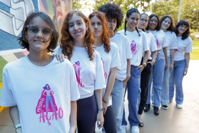 Meninas em Ação: estudantes assumem cargos de liderança por um dia no DF