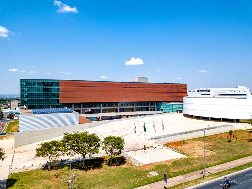 Manifestação na CLDF pedirá afastamento de Donizet durante investigações