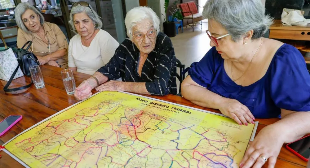 Marco Zero de Brasília ganha visibilidade e resgata história do início da capital
