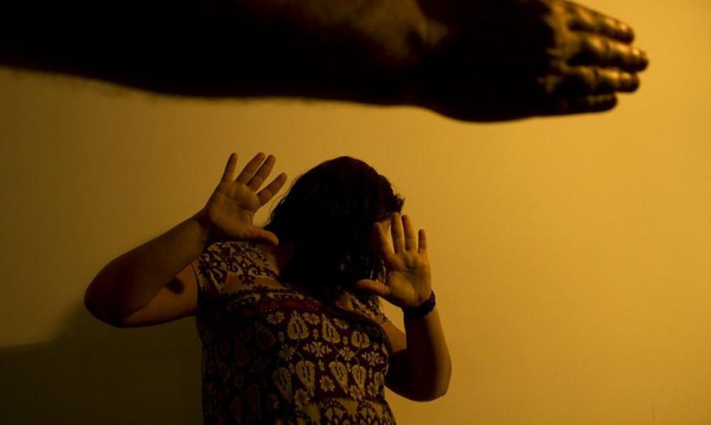 Crime de violência contra a mulher aumentou 10% na quarentena 