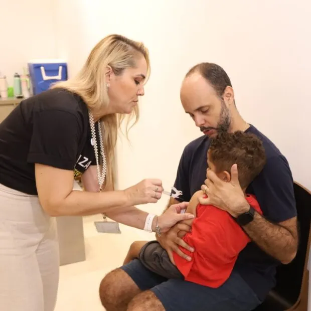 Casos de meningite caem 14% no DF em 2024 com aumento da vacinação