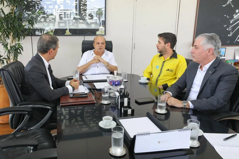 GDF anuncia linha de crédito para taxistas adquirirem veículos elétricos