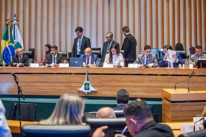 CLDF autoriza criação de nova diretoria no Metrô-DF