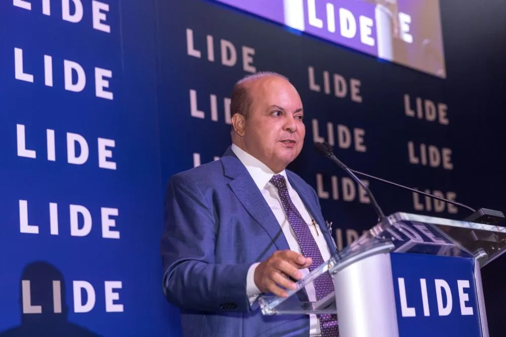 Ibaneis Rocha destaca potencial turístico e econômico do DF em fórum em Nova Iorque