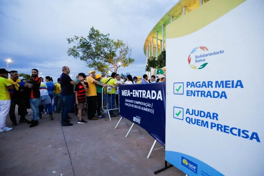 Solidariedade Salva: campanha arrecada 7 toneladas de alimentos em um único fim de semana