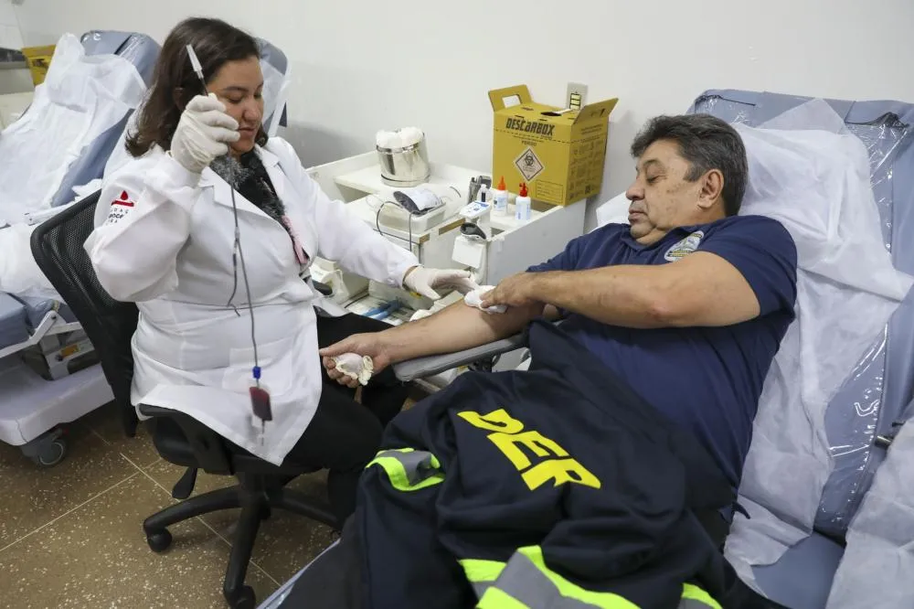 Ação coletiva do DER incentiva doação de sangue no Hemocentro de Brasília