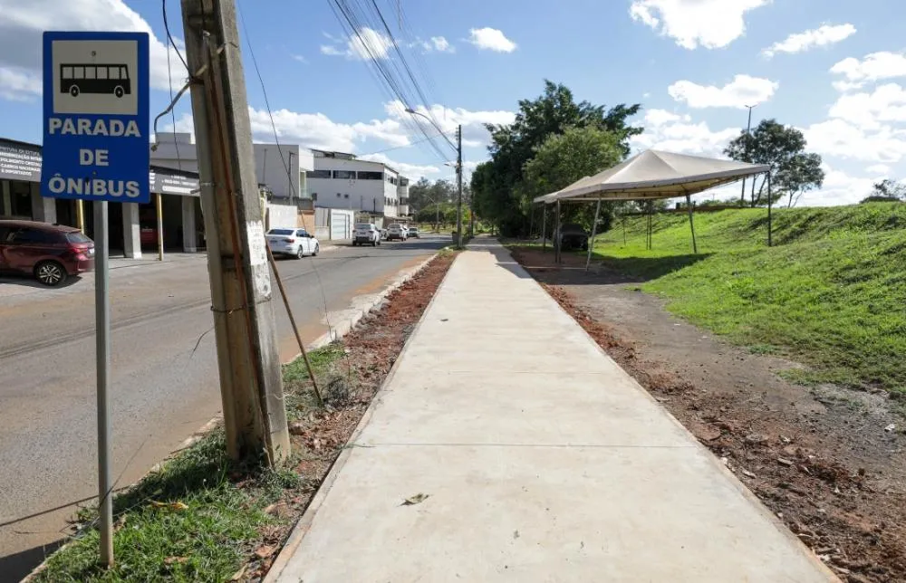 Novo calçadão da Vila Telebrasília leva segurança e acessibilidade para os moradores da região