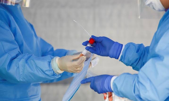 Covid-19: Brasil se torna país com mais recuperados no mundo, diz universidade