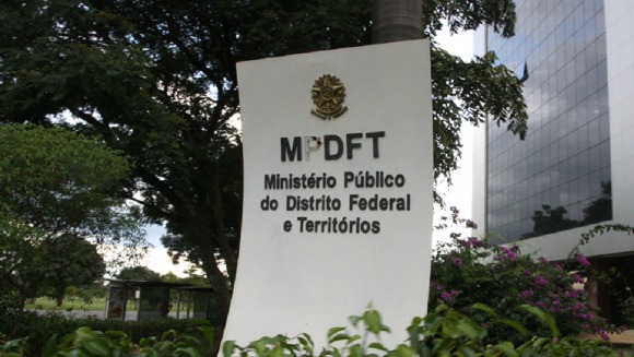 Operação investiga compra de testes de coronavírus pelo governo do DF