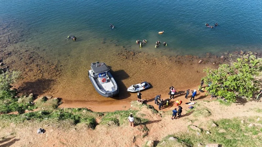 Ação pelo Dia Mundial do Meio Ambiente retira 150 kg de lixo do Lago Paranoá