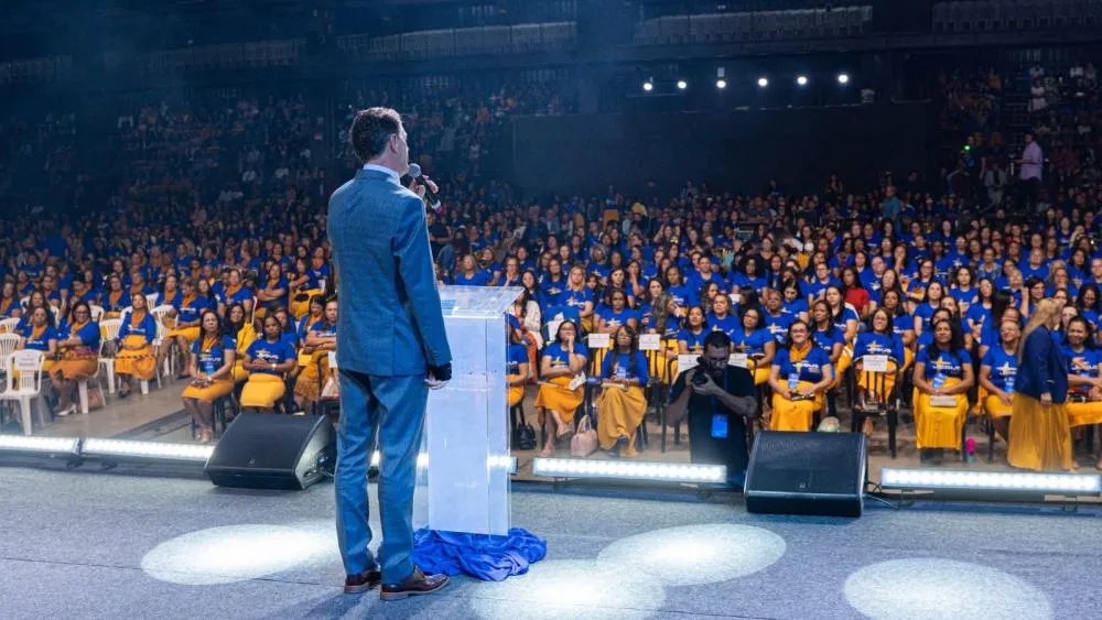 Deputado Iolando protocola PL para tornar Igreja Evangélica patrimônio imaterial do DF