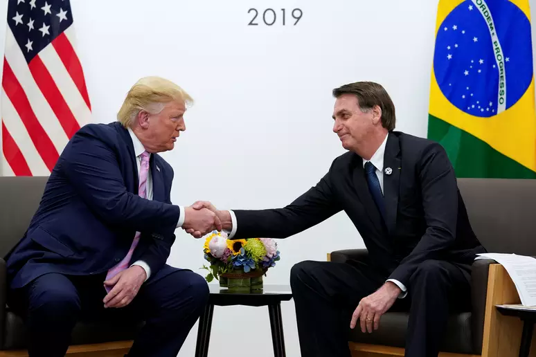 “Deixem Bolsonaro em paz”, diz Trump ao criticar ação contra ex-presidente