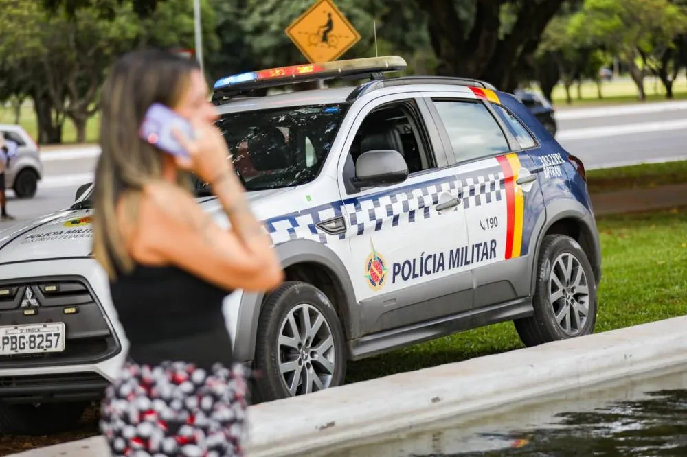 GDF sanciona lei para combater divulgação de conteúdo íntimo sem consentimento da mulhe