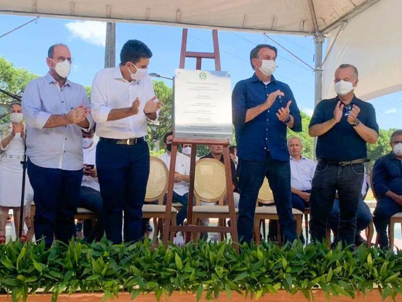 Bolsonaro diz que mortes por covid-19 seriam evitadas com cloroquina