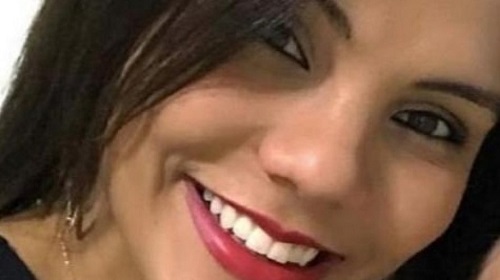Mulher é morta a facadas dentro de casa após reagir a tentativa de estupro
