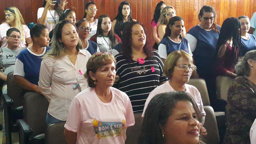 Outubro Rosa: Administração de Brazlândia realiza palestras sobre prevenção