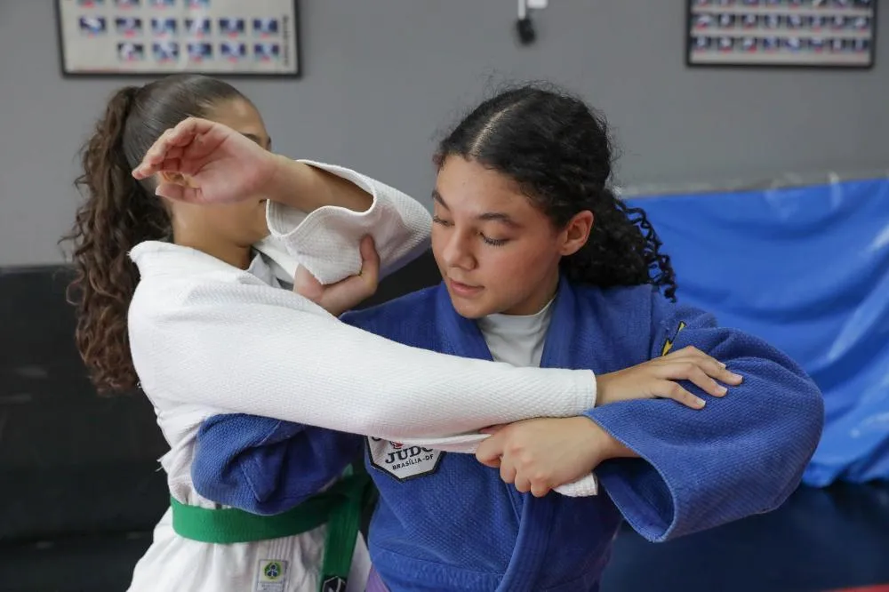 Aluna da rede pública do DF representará o Brasil no Sul-Americano de judô no Paraguai