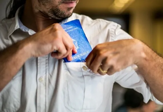 Com salários até R$ 4 mil, DF oferece 282 vagas de emprego. Confira