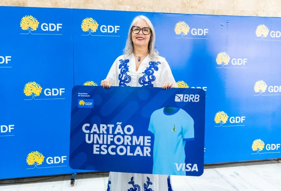 Entrega do Cartão Uniforme Escolar começa no dia 22