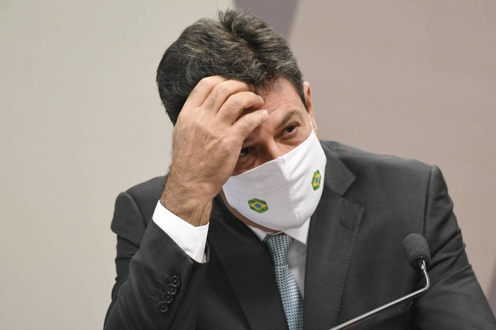 Governo mandou produzir cloroquina sem aval do Ministério, diz Mandetta