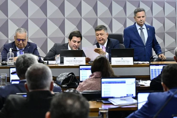 CPMI do INSS aprova quebra de sigilos bancário e fiscal de Lulinha