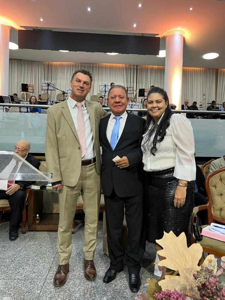 Deputado Iolando participa da Celebração de aniversário do presidente da Adeb, pastor Orcival