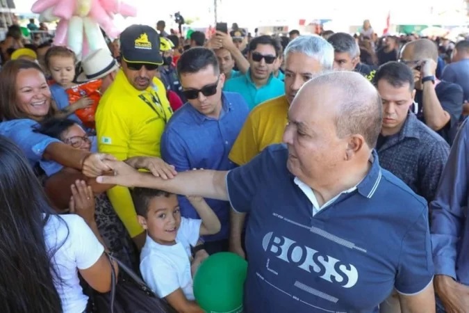 Ibaneis comemora com população aniversário de 52 anos de Ceilândia
