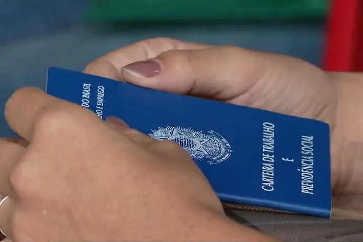 DF oferece mais de 650 vagas de emprego nesta sexta