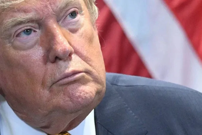 Trump anuncia novo ataque ao Irã “esta noite” após fim de cessar-fogo