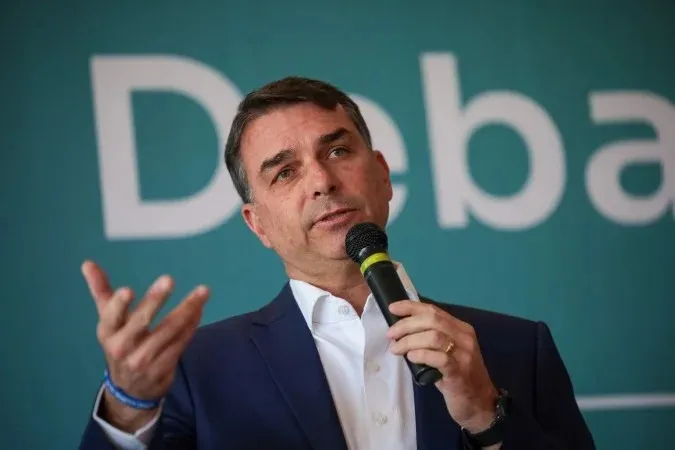 Ministros do STF defendem resposta firme a ataque de Flávio