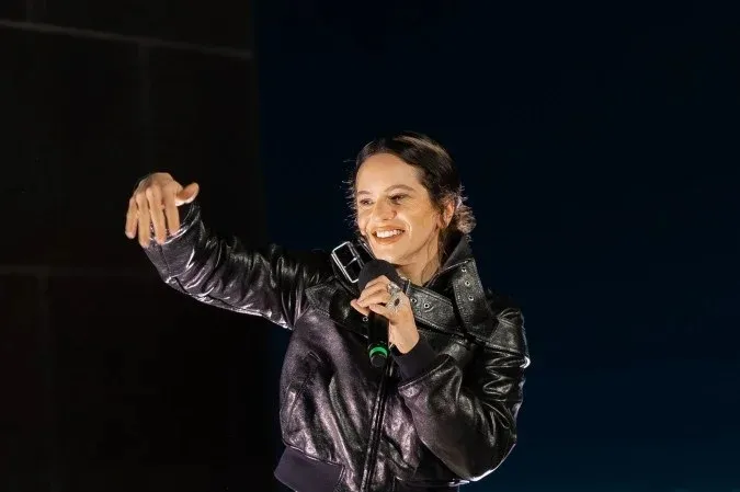 Rosalía tem homenagem cancelada após polêmica com a Argentina