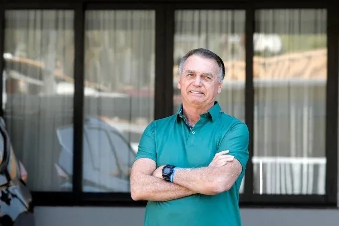 Defesa de Bolsonaro pede ao STF anulação da condenação
