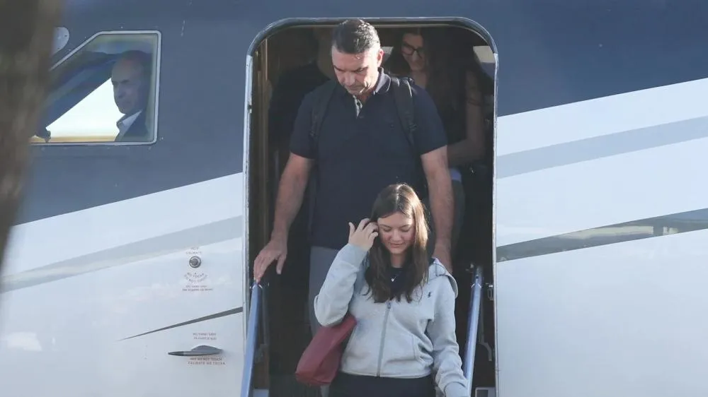 Flávio Bolsonaro nos EUA mobiliza as redes e estudo revela bastidores
