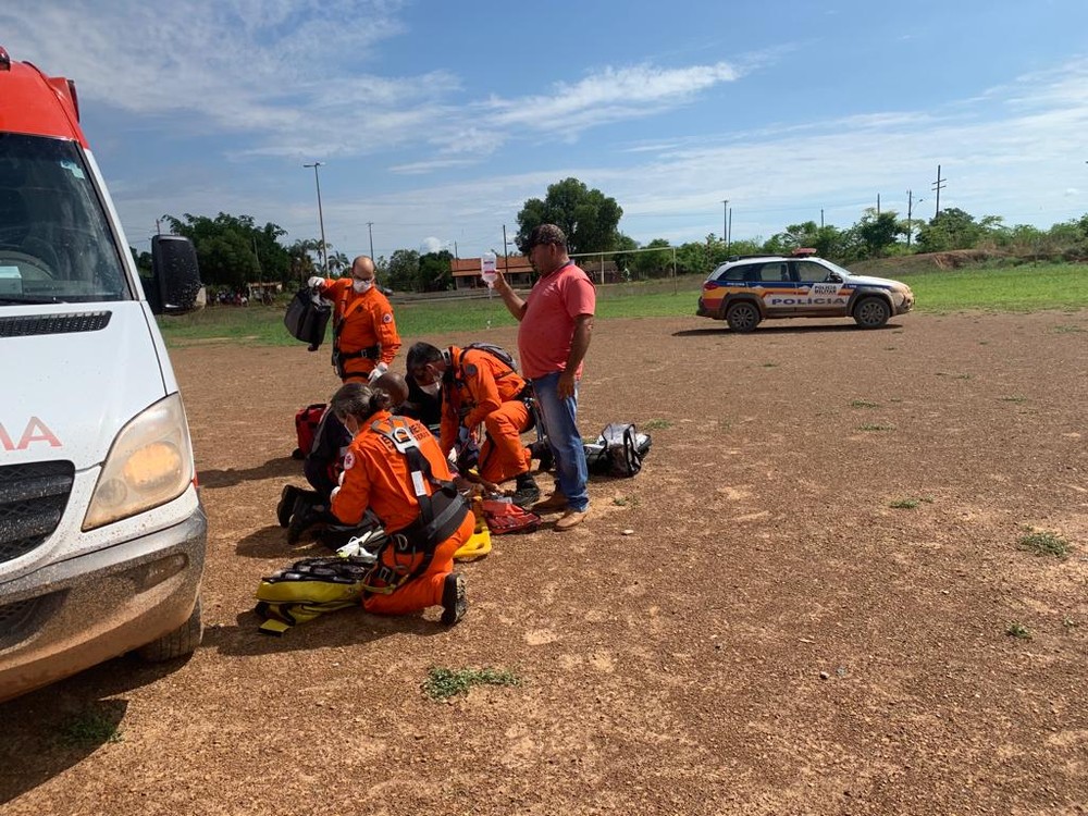 Criança de seis anos morre ao ser baleada pelo irmão de 11