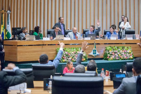 Após 9h de debate, CLDF autoriza concessão da Rodoviária do Plano Piloto por 20 anos