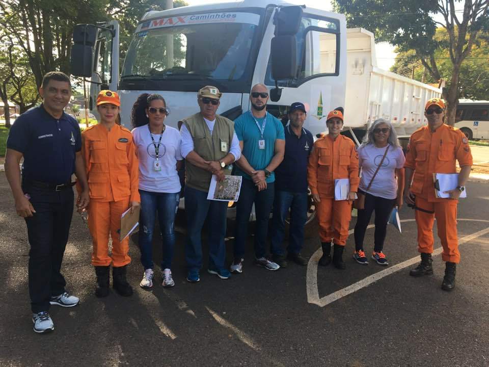 COMBATE A DENGUE EM BRAZLÂNDIA 
