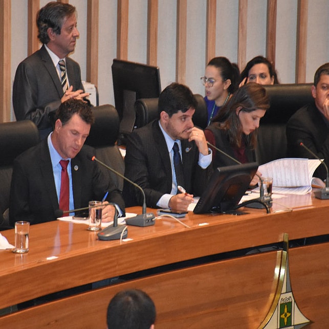 Deputado Iolando se reúne com o GDF para resolver demandas da população do Distrito Federal